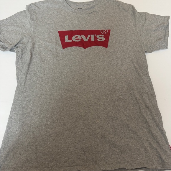 Levi's Other - Levi's Heather Gray Tee with Red Emblem